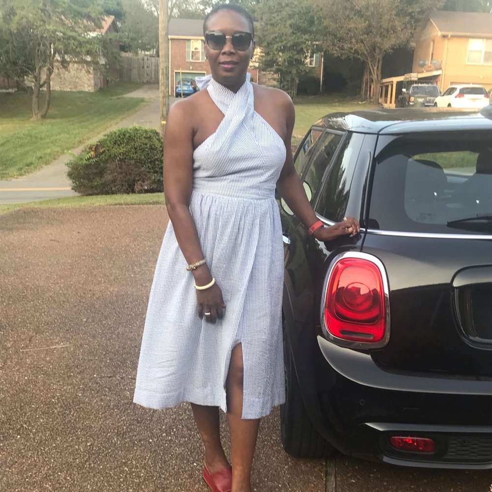 Meet your Posher, Roslyn